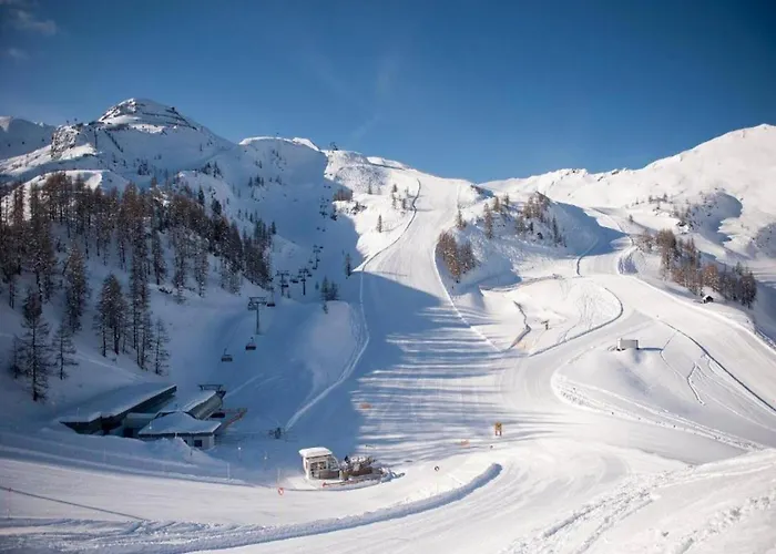 Contemporary In Near Area *