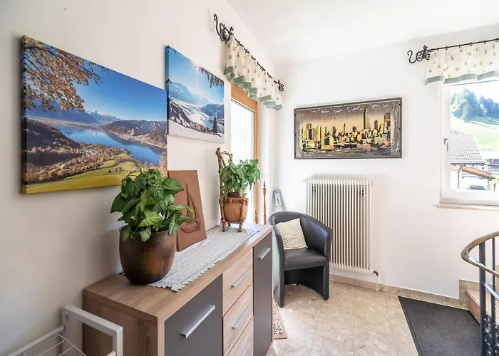 Contemporary In Near Area *